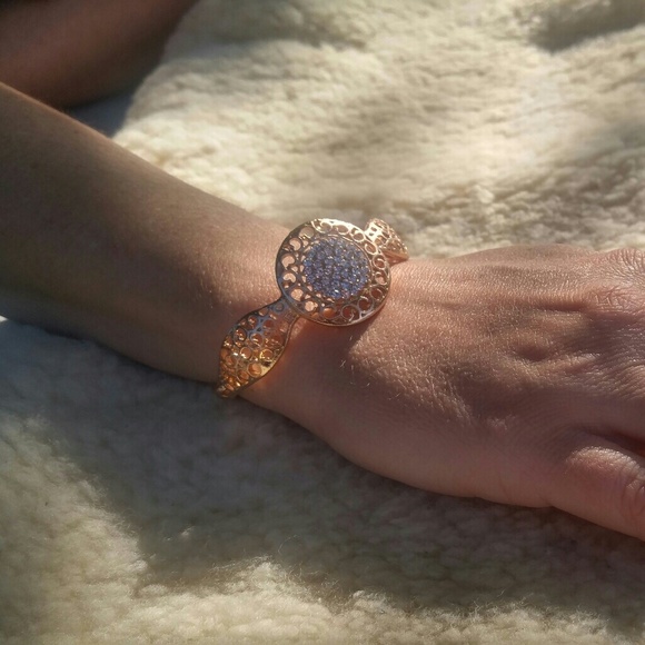 Bracelet - Picture 3 of 4